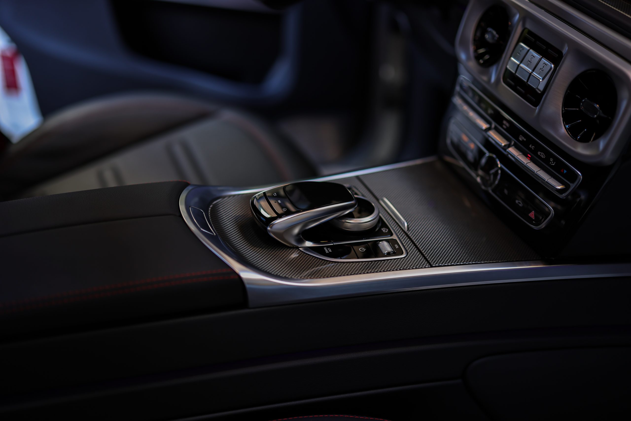 Mercedes-Benz G500 Professional
