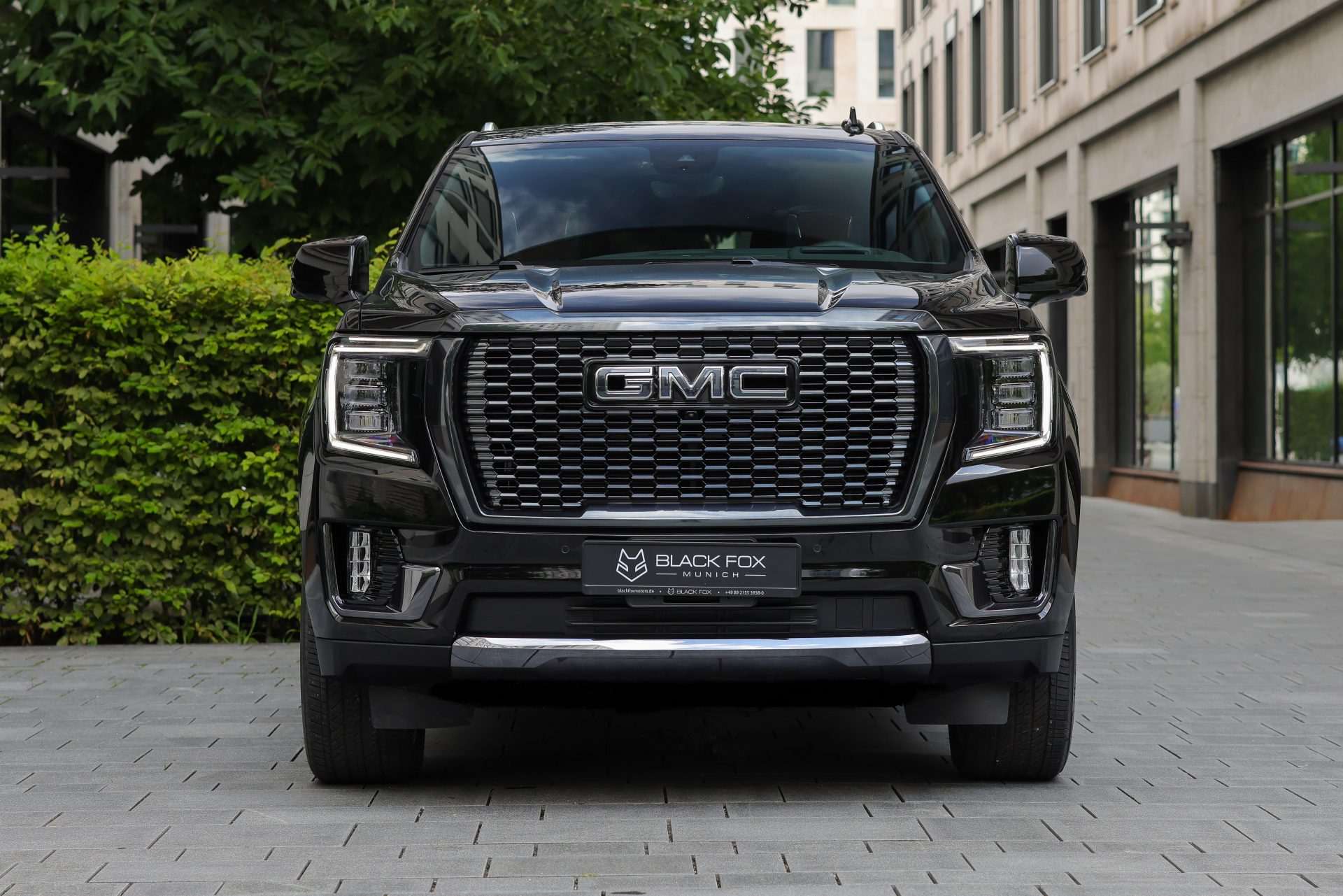 GMC Yukon Denali XL Ultimate kaufen | Black Fox München