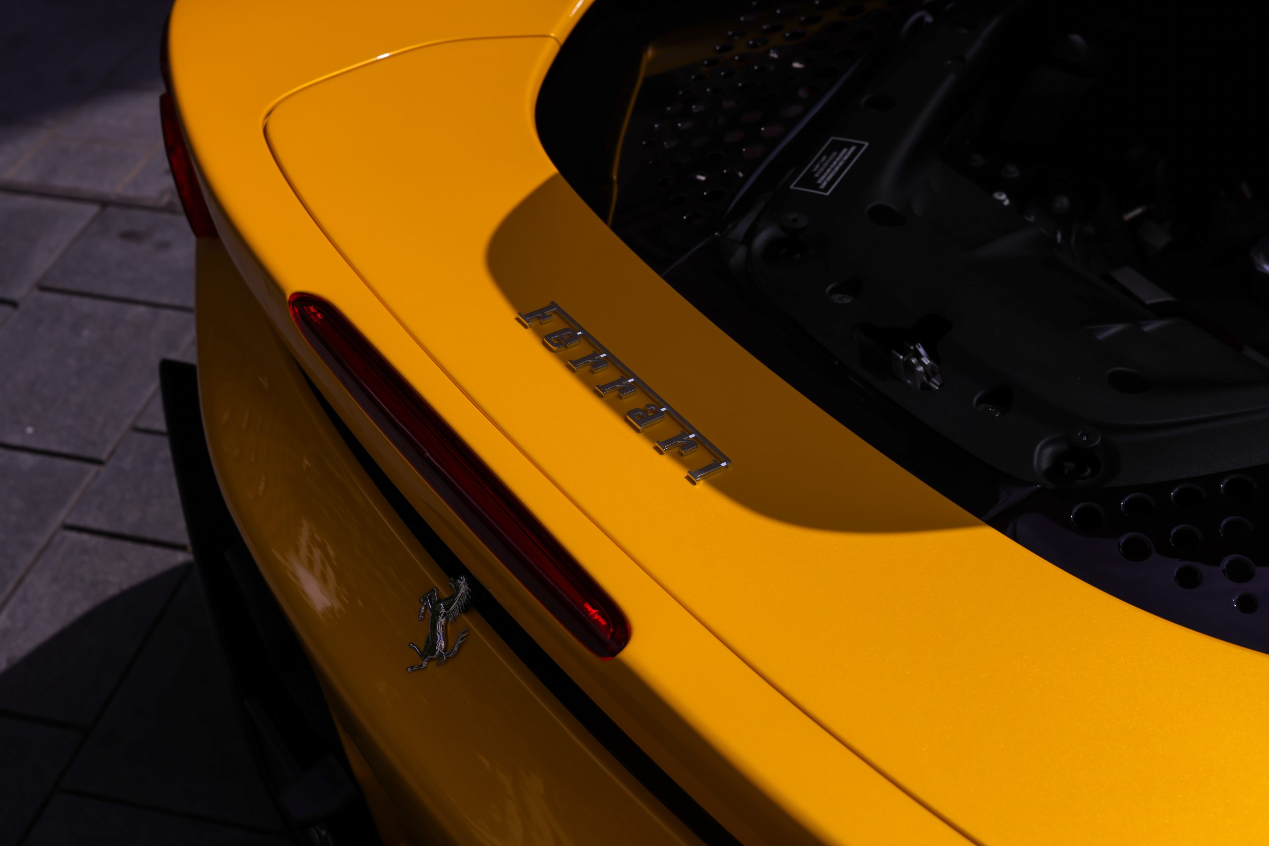 394A9228