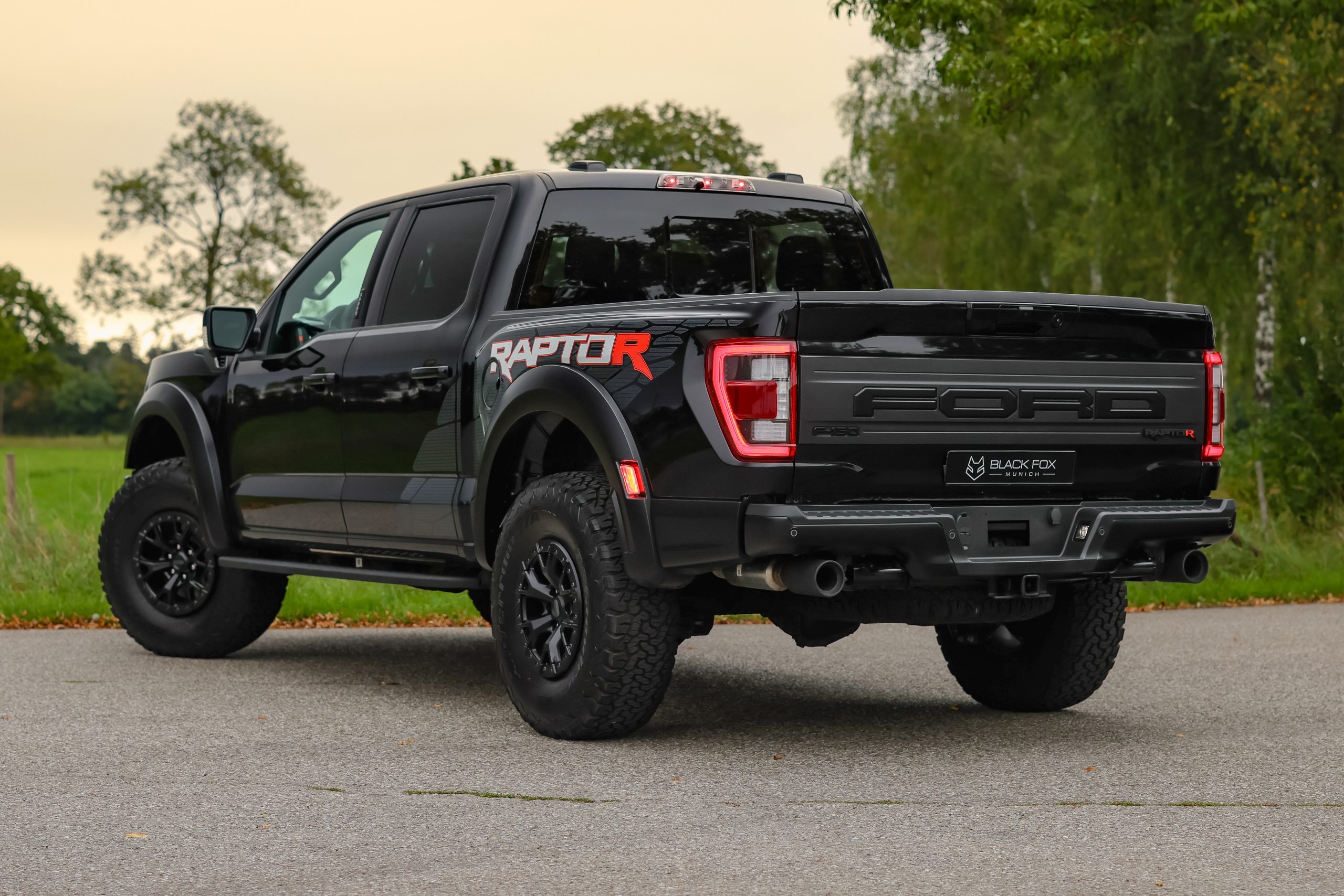 thumbnail image 2 of Real Carbon Fiber License Plate Frame For Ford F-150 Raptor – Red & Black, 50 States 2 of 3