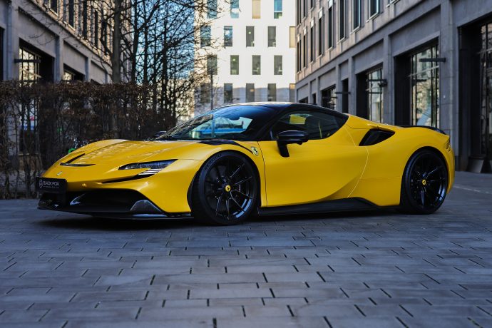 Ferrari SF90 Spider