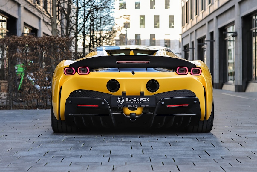 Ferrari SF90 Spider
