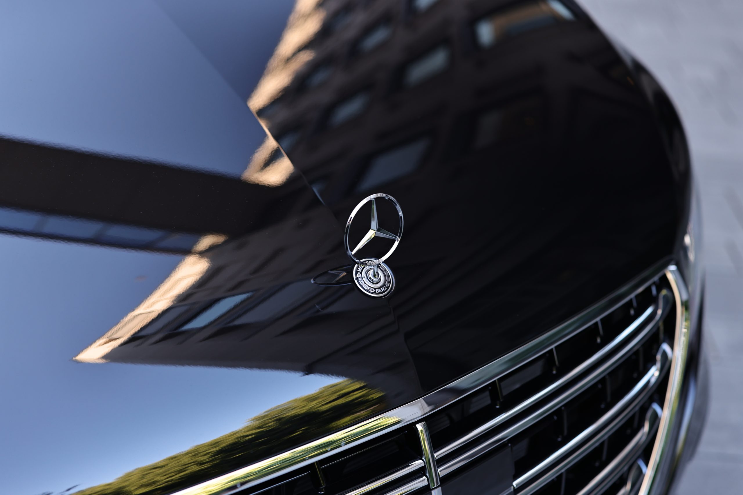 Mercedes-Benz V300