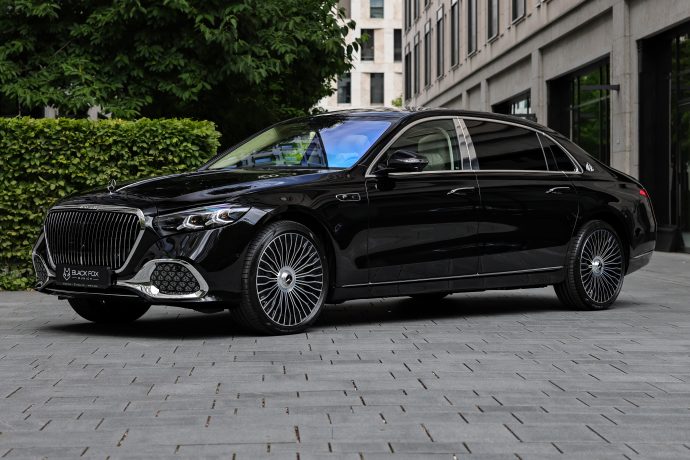 Mercedes-Benz S580