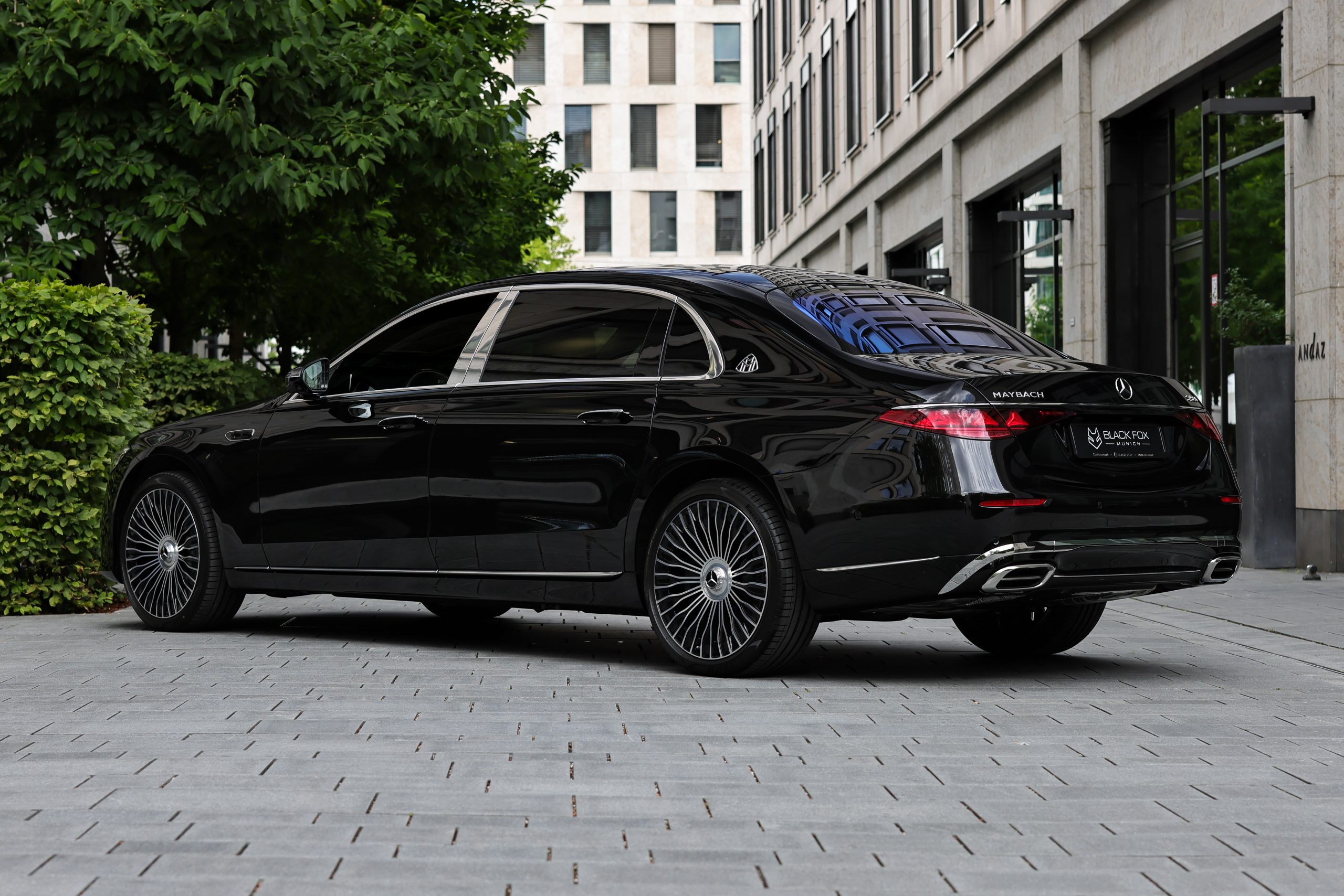 Mercedes-Benz S580