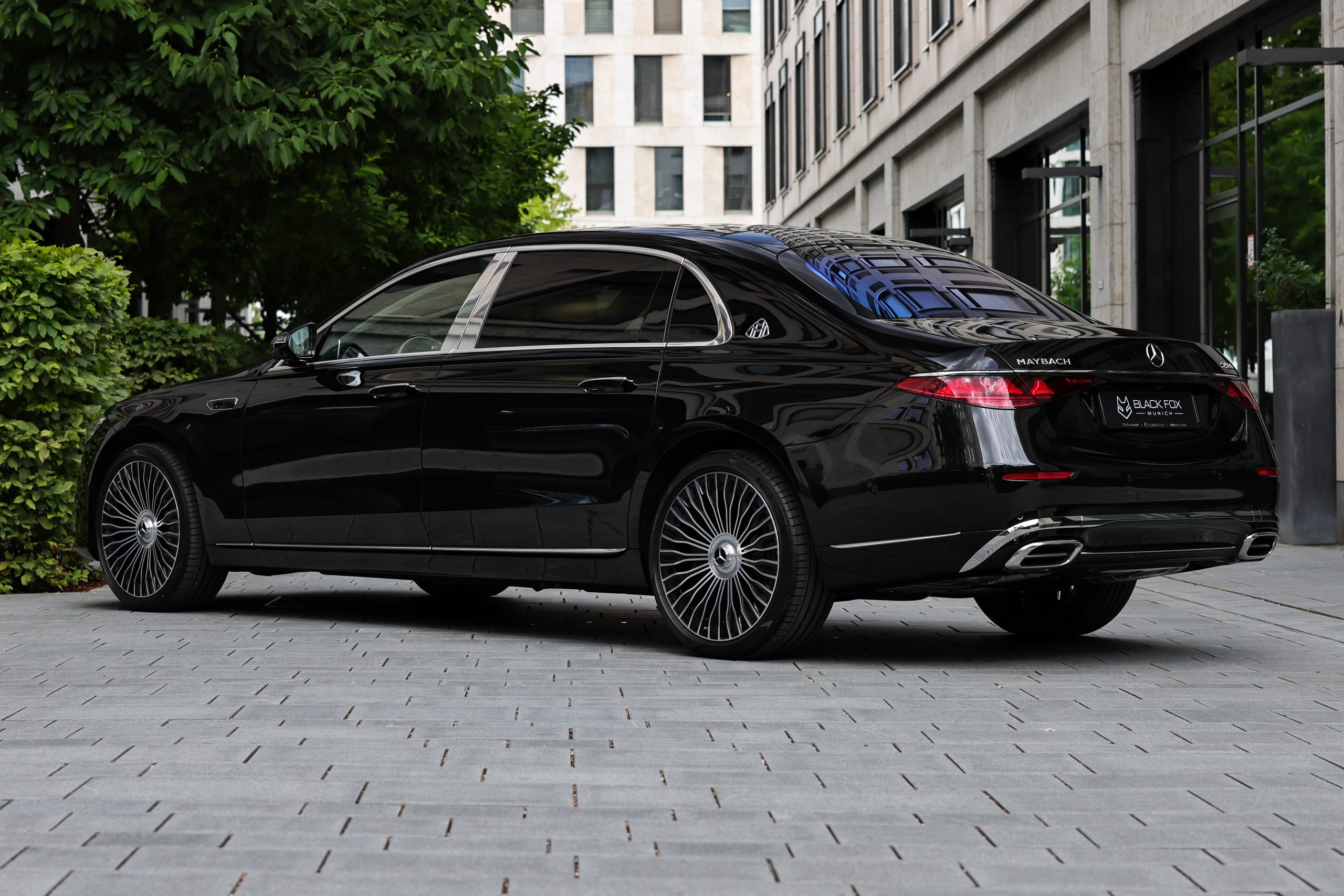 Mercedes-Benz S580