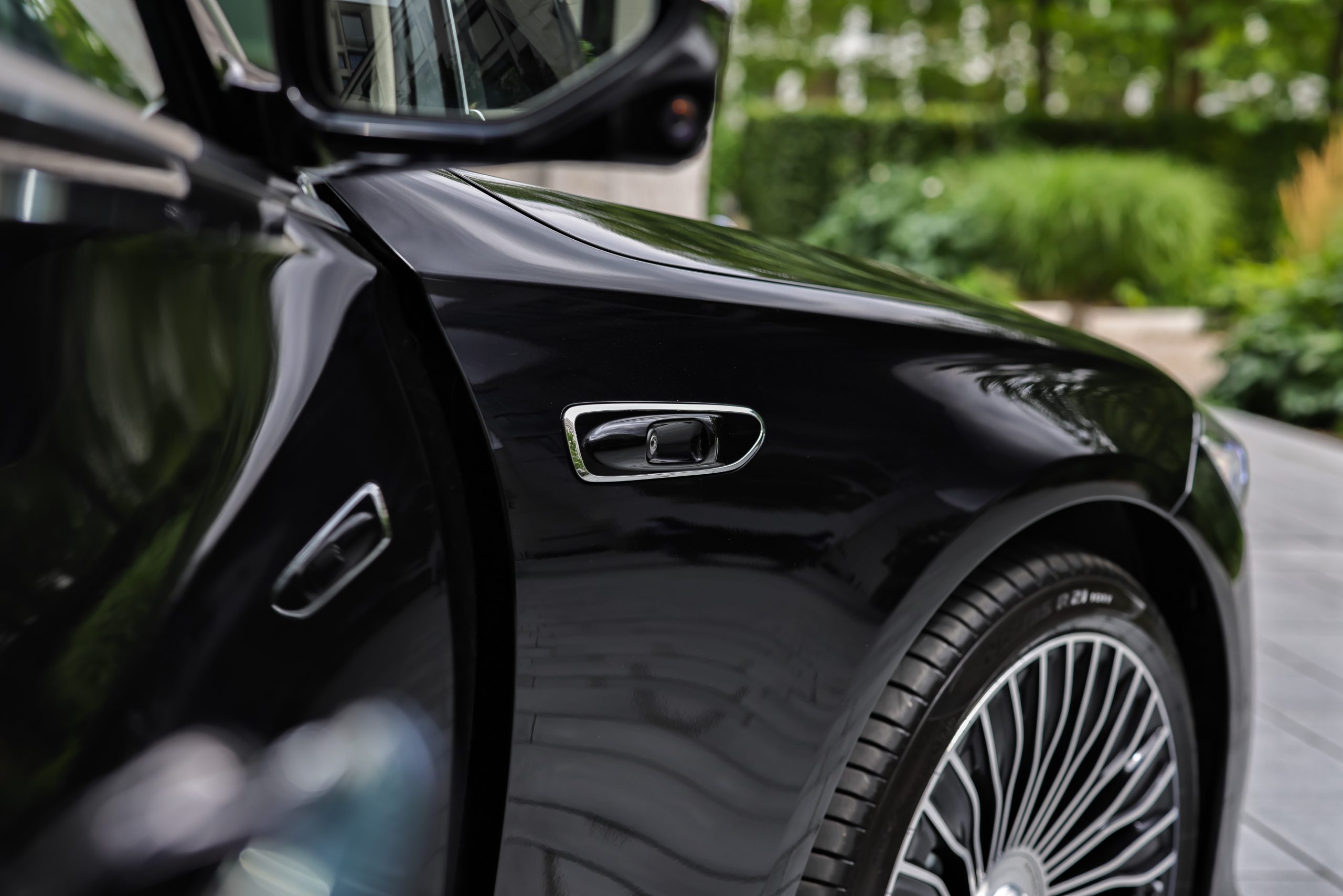 Mercedes-Benz S580