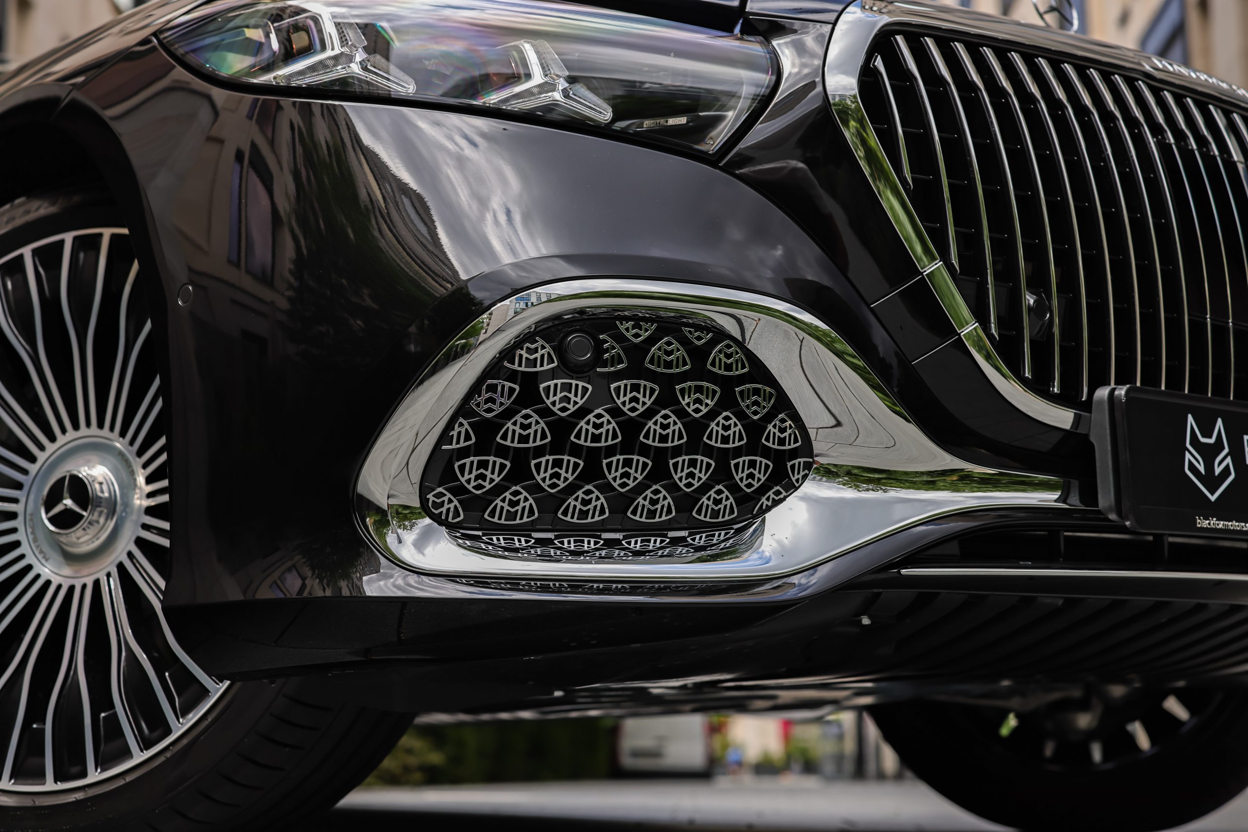 Mercedes-Benz S580