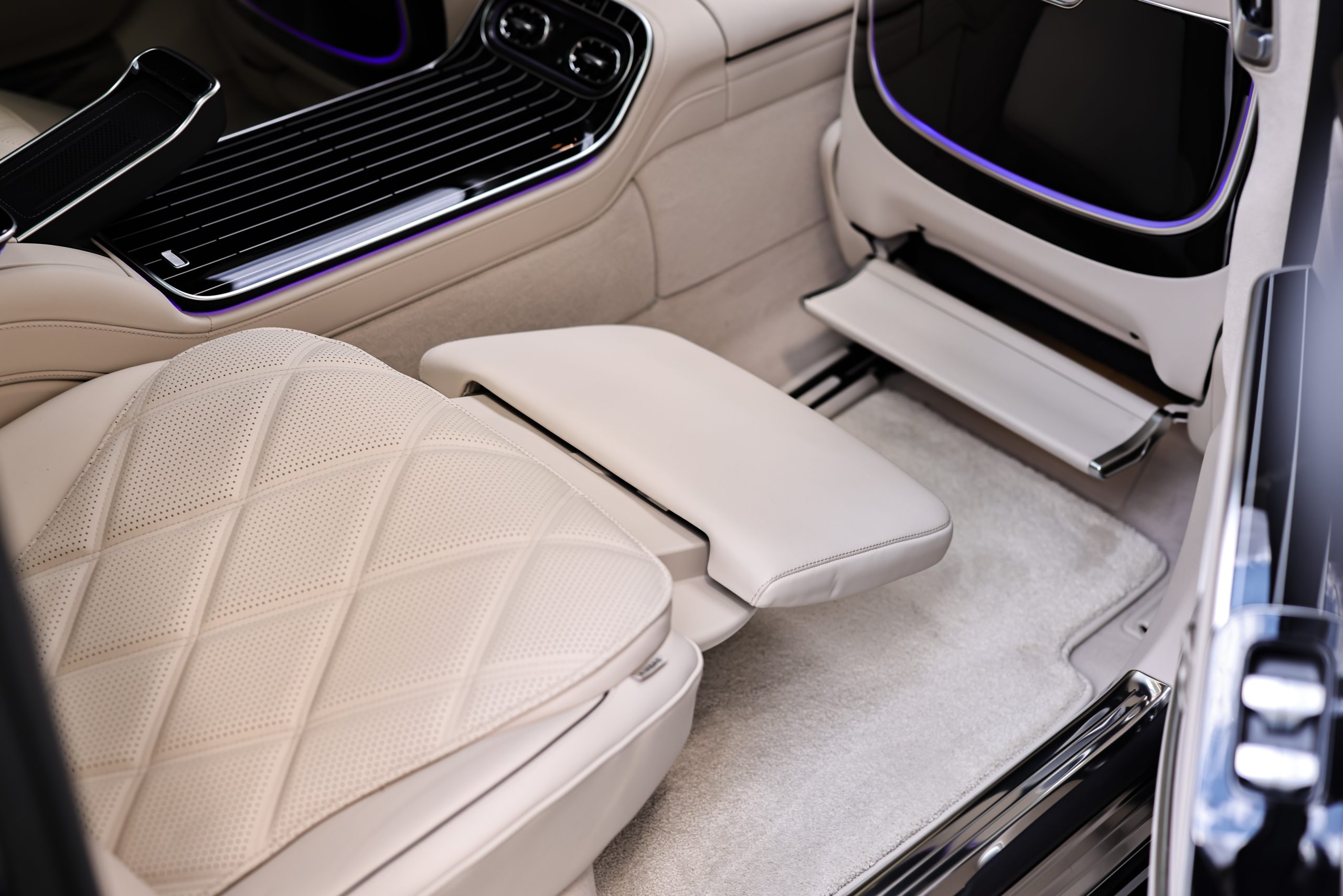 Mercedes-Benz S580
