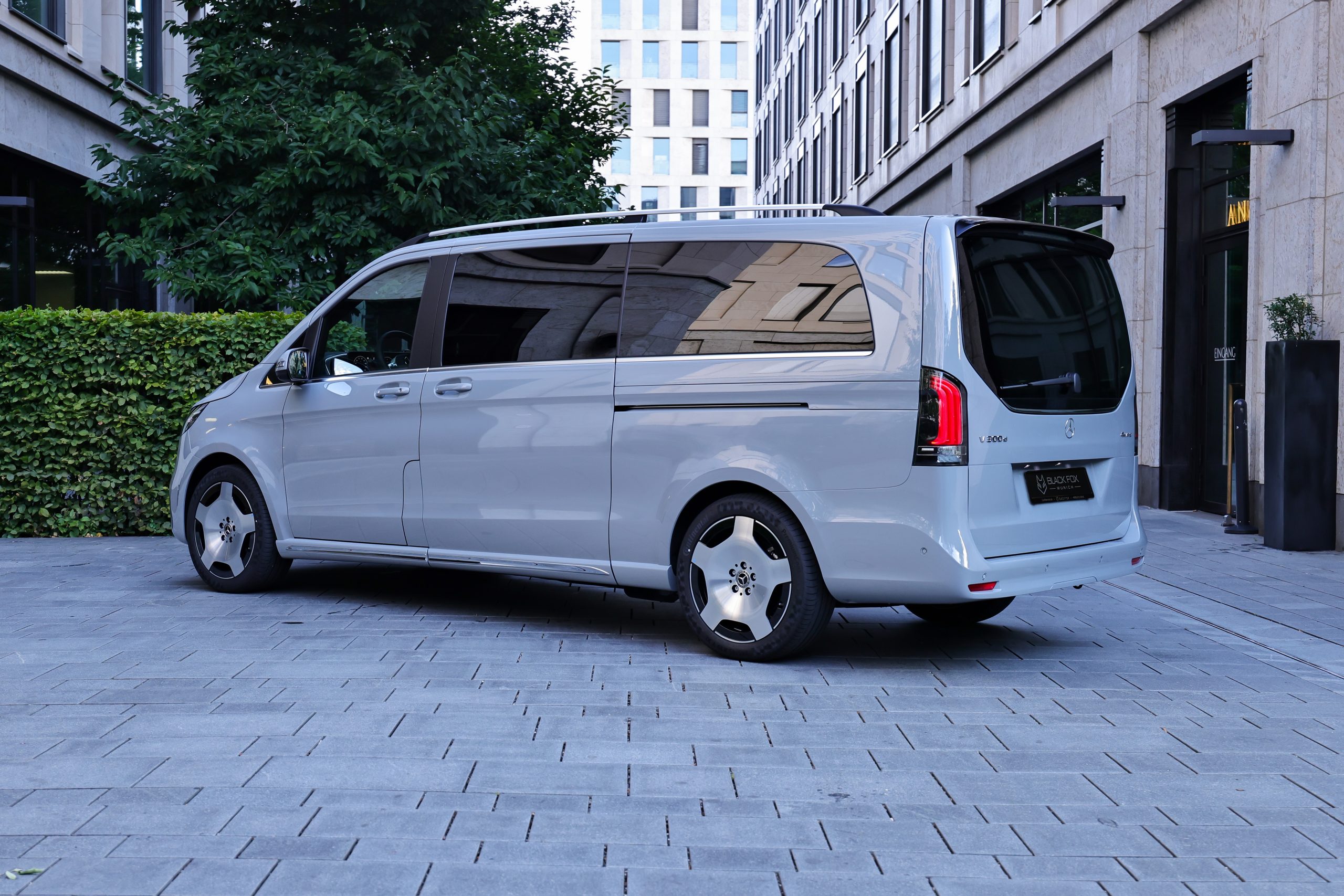 Mercedes-Benz V300d