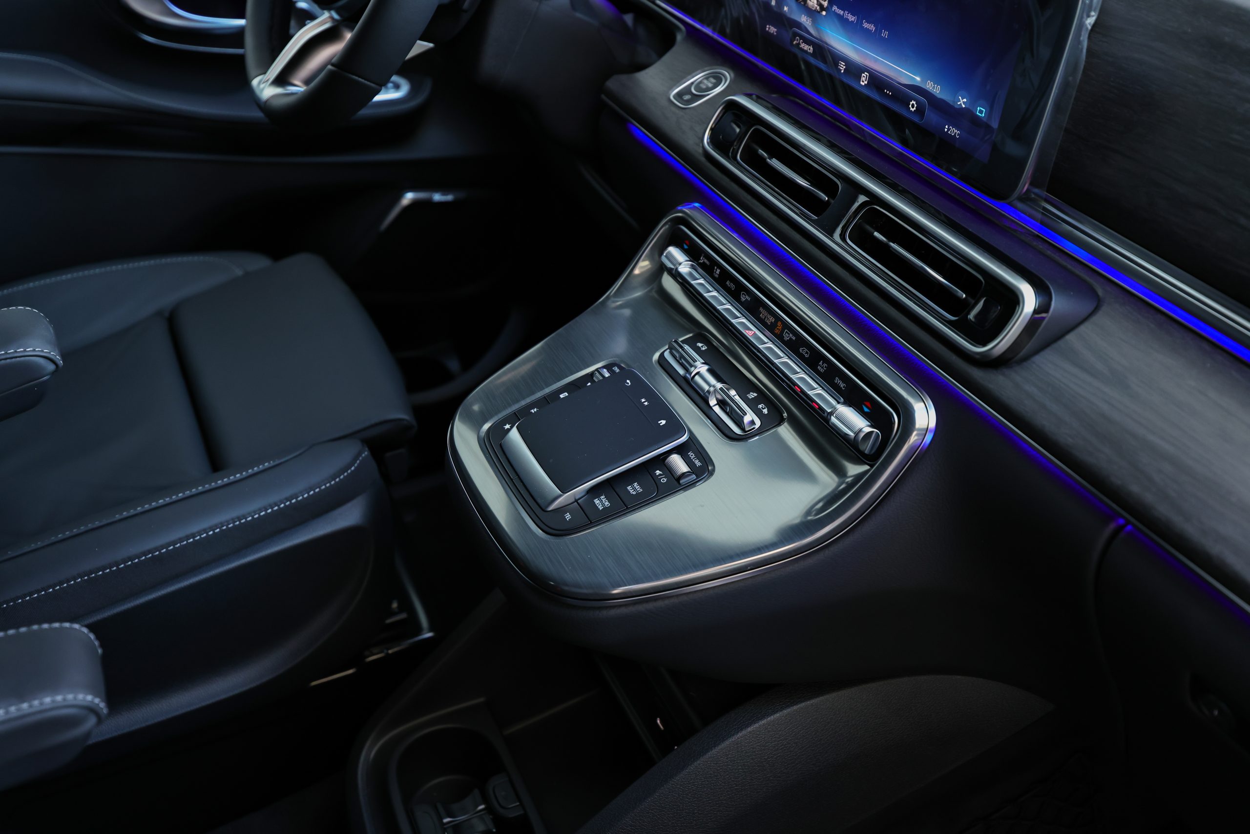 Mercedes-Benz V300d
